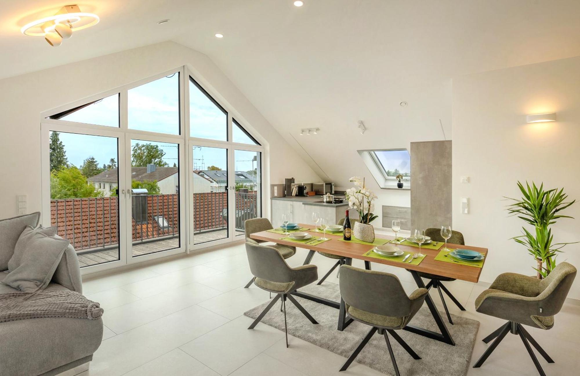 Sweethome - Poing Apartments ภายนอก รูปภาพ